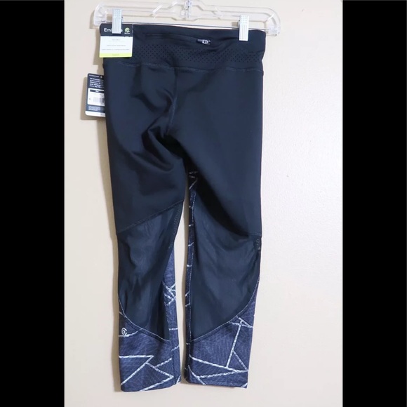 Yoga pants💫 - Picture 2 of 2